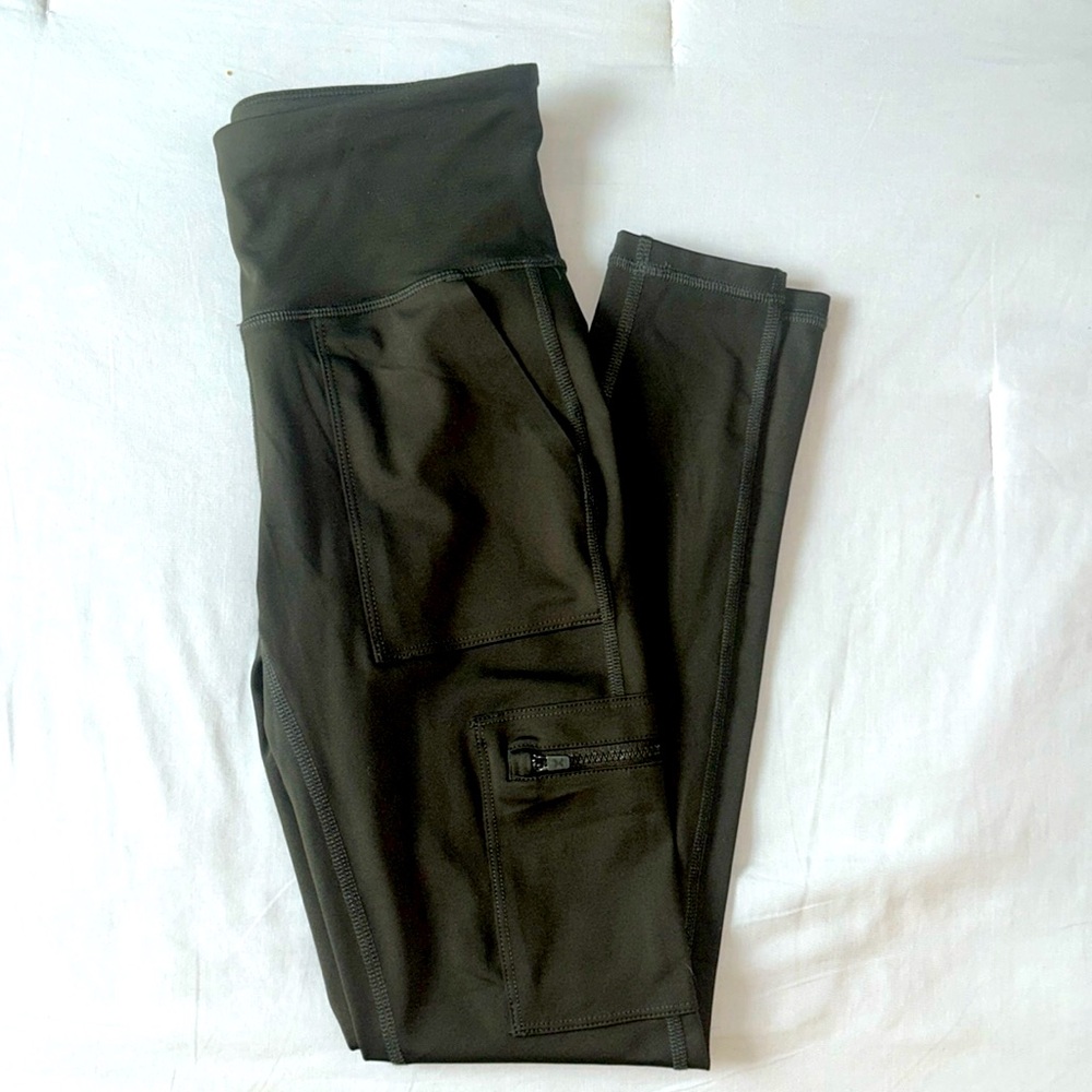 Xersion XS Dark Army Green Leggings